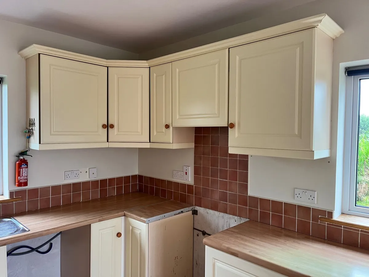 Kitchen - Image 2