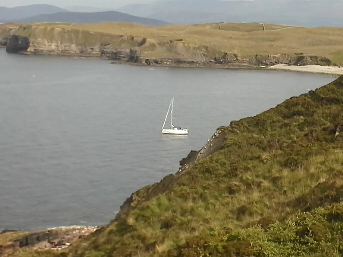 Share a 28 foot sailing yacht in Dublin bay