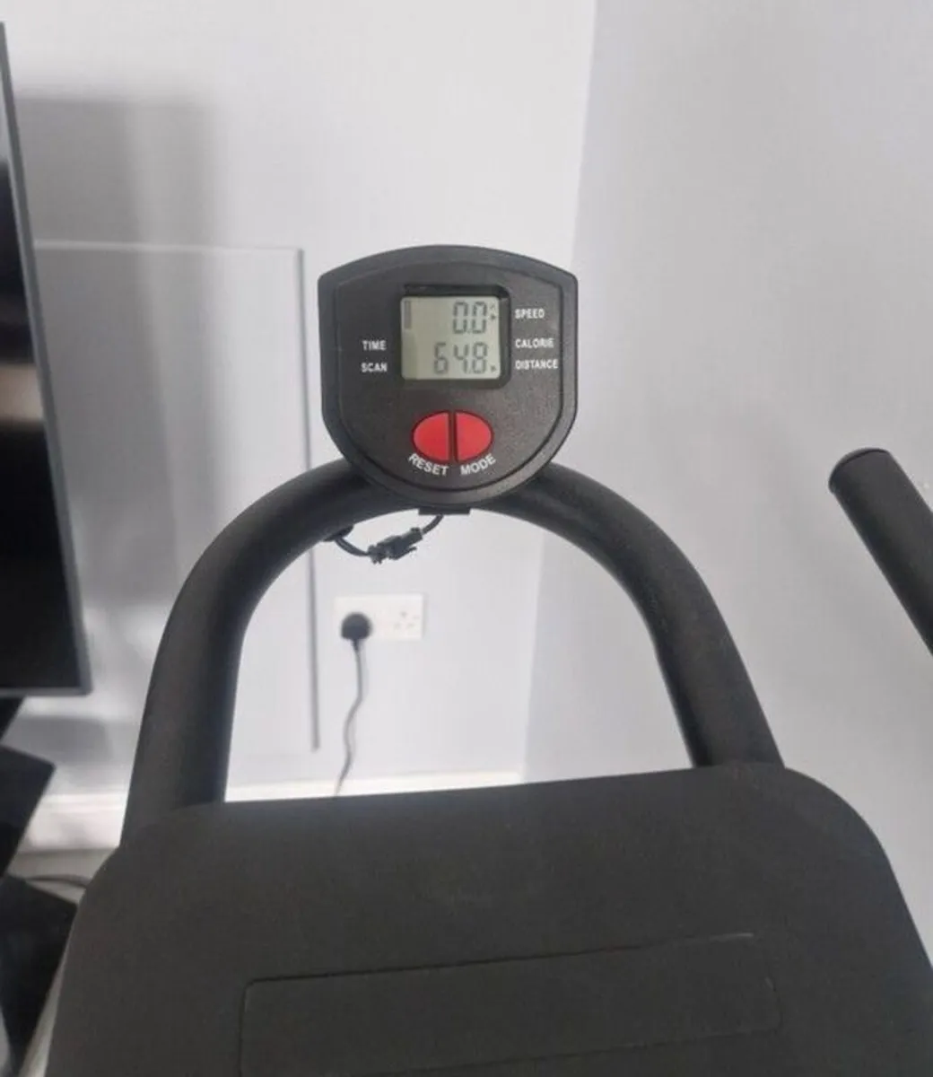 Exercise Bike BH Fitness RDX Spin Bike (Like New) - Image 3