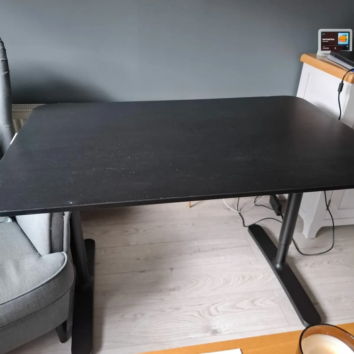 Office desk - Image 2