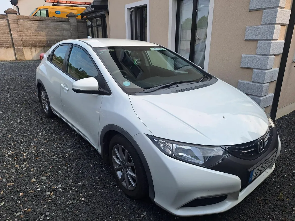 Honda Civic 2012 - Image 3