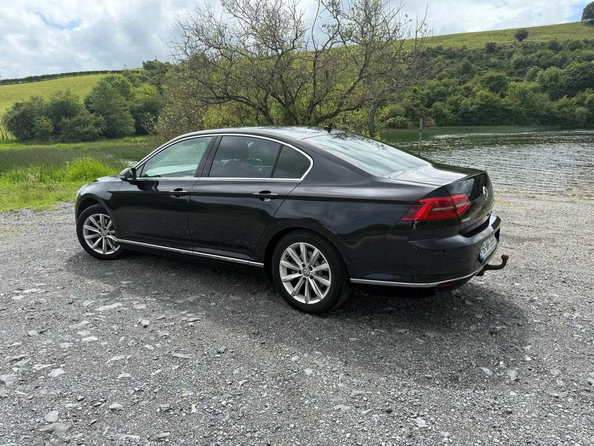 Volkswagen 2.0 Highline Passat - Image 3