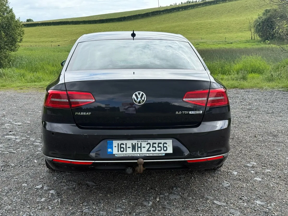 Volkswagen 2.0 Highline Passat - Image 4