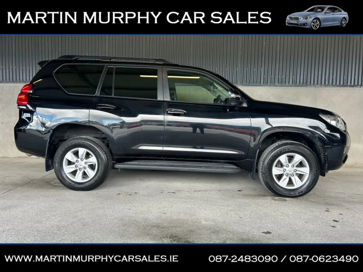 Toyota Landcruiser 2.8 LWB Manual - Image 2