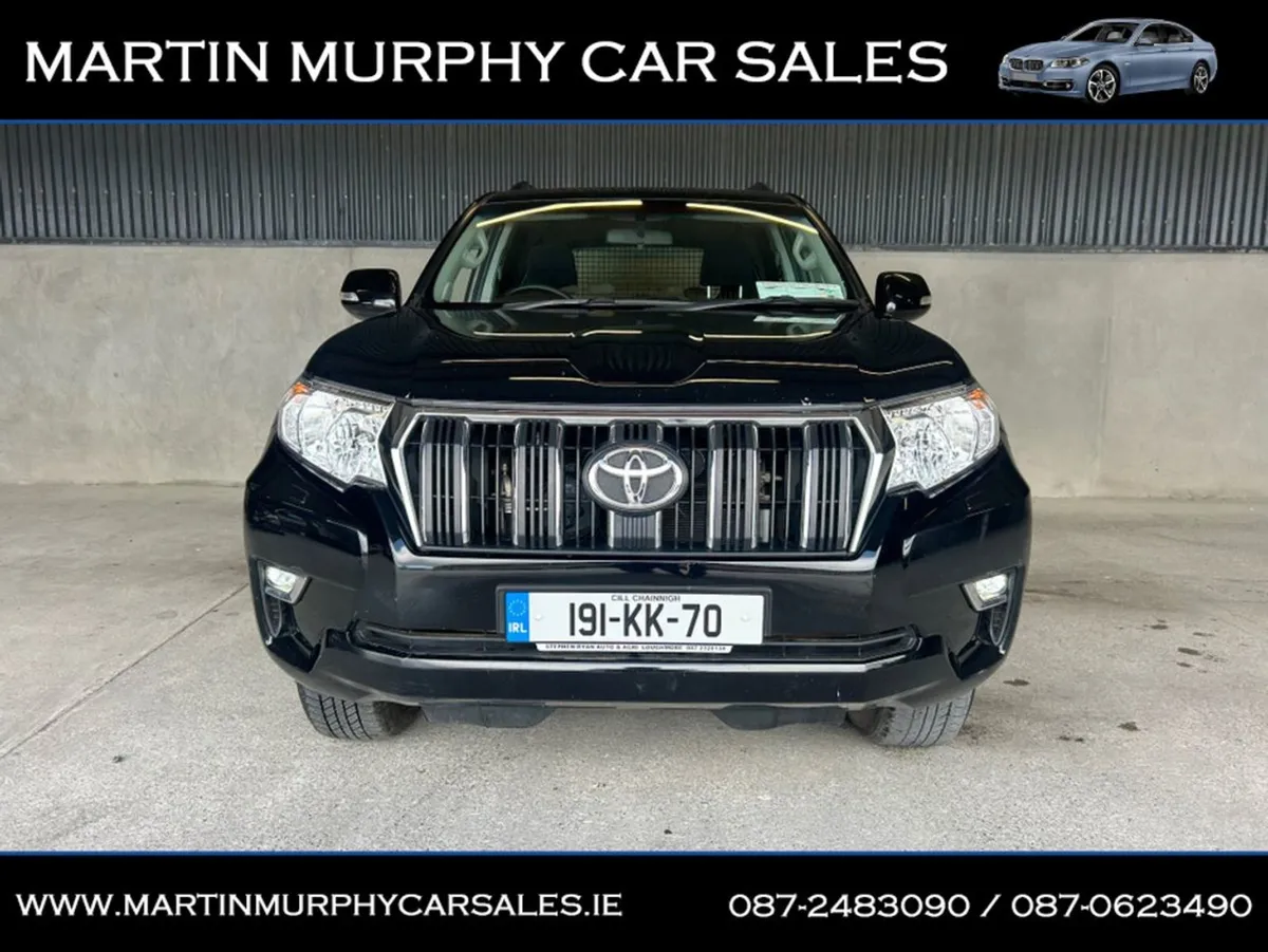 Toyota Landcruiser 2.8 LWB Manual - Image 4