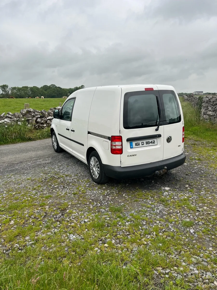 2016 Volkswagen Caddy - Image 4