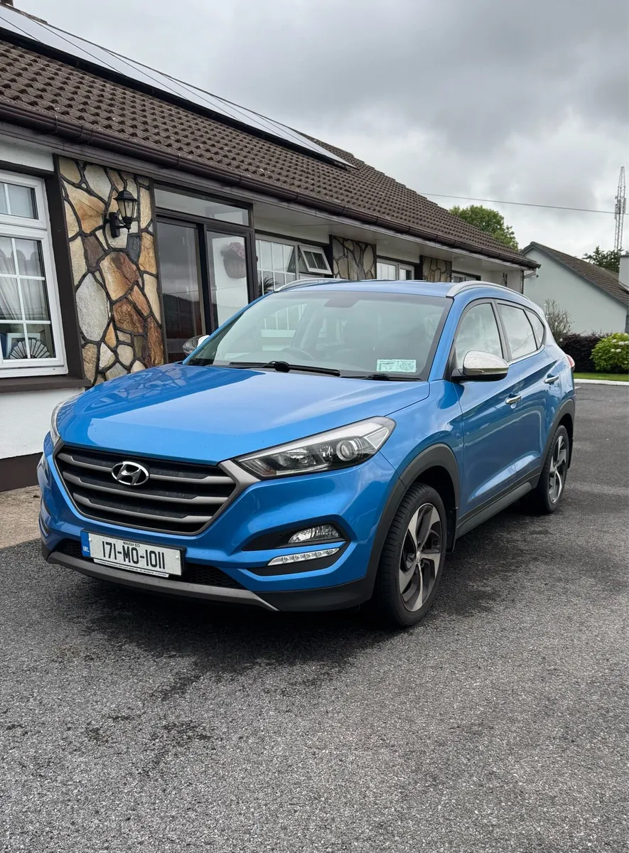 Hyundai Tucson Executive + 19’ alloys - Image 1