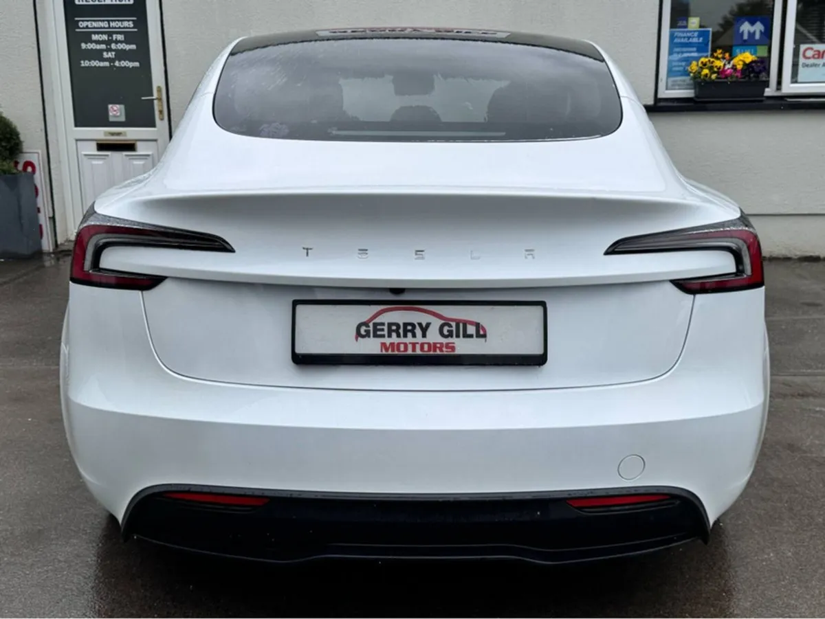 Tesla Model 3 RWD - Image 4