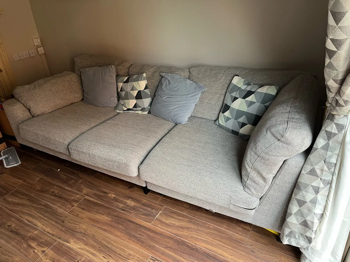 3 person sofa - Image 2