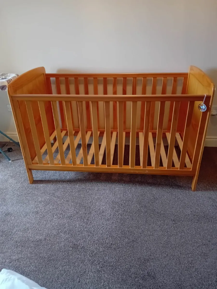 Babylo Cot Bed - Image 2
