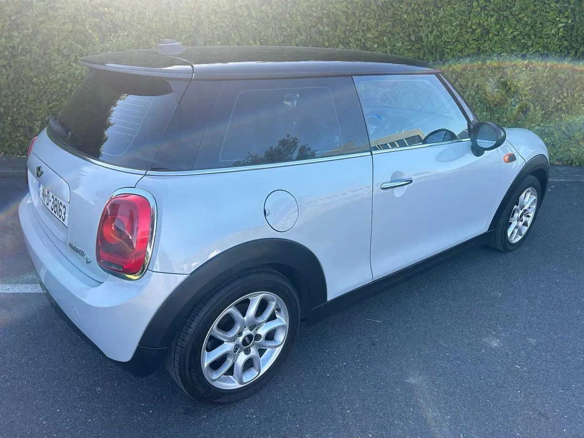 2014 Mini Cooper 1.5 diesel ** NCT 05/26 ** - Image 4