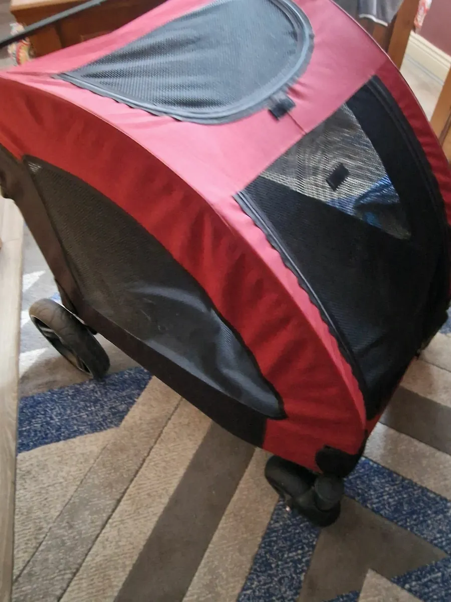 Pet stroller/carrier - Image 3
