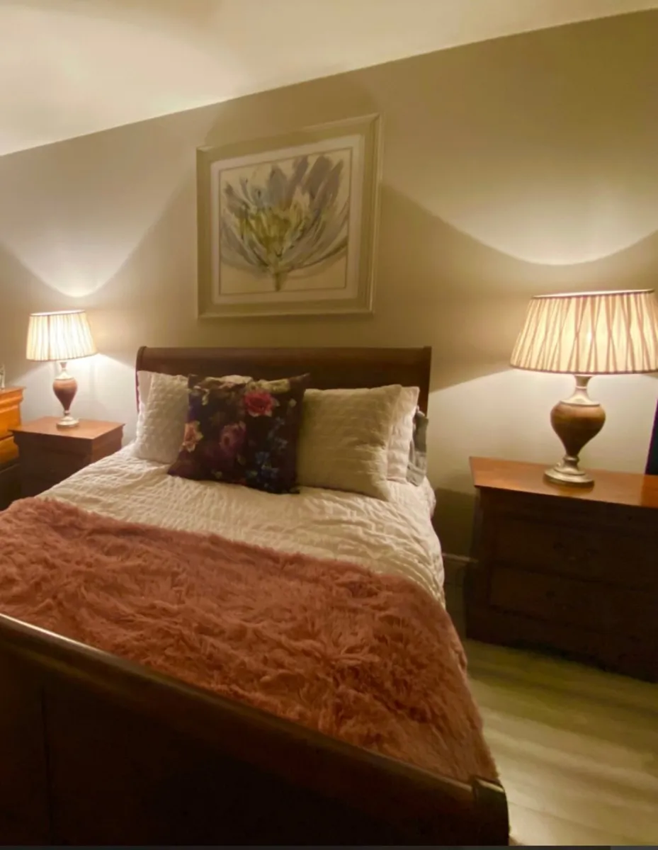 Ez living interiors bedroom set - Image 1