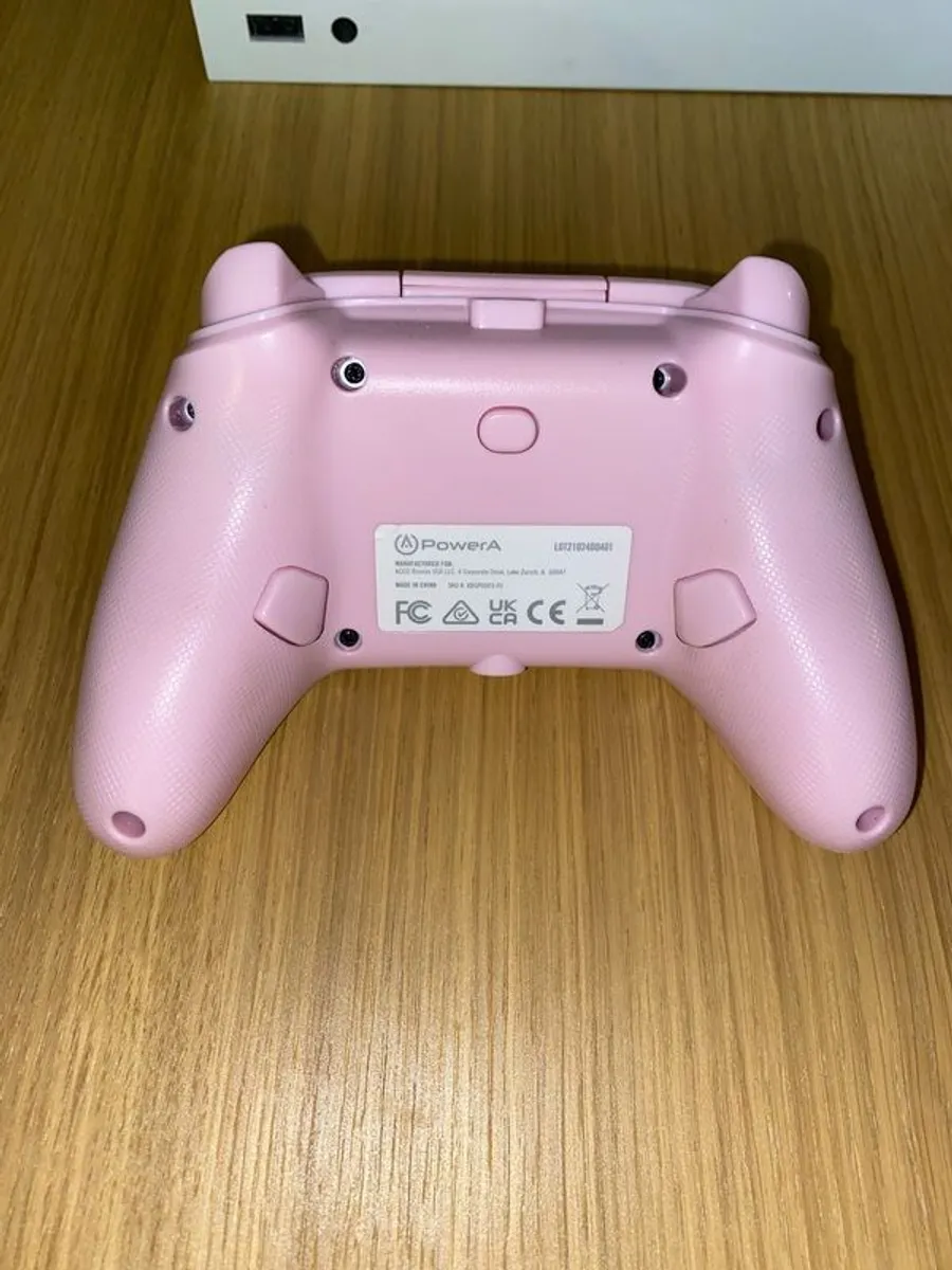 Xbox Series S console - Image 3