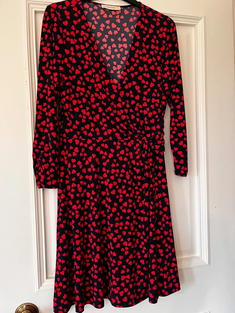 Oasis Heart Dress Size 10/Small Women’s - Image 3