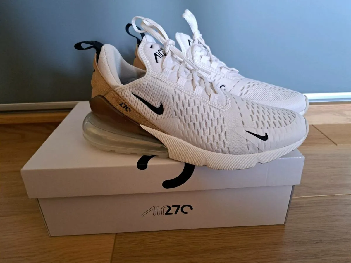 Womens Nike Air Max 270 - Image 1