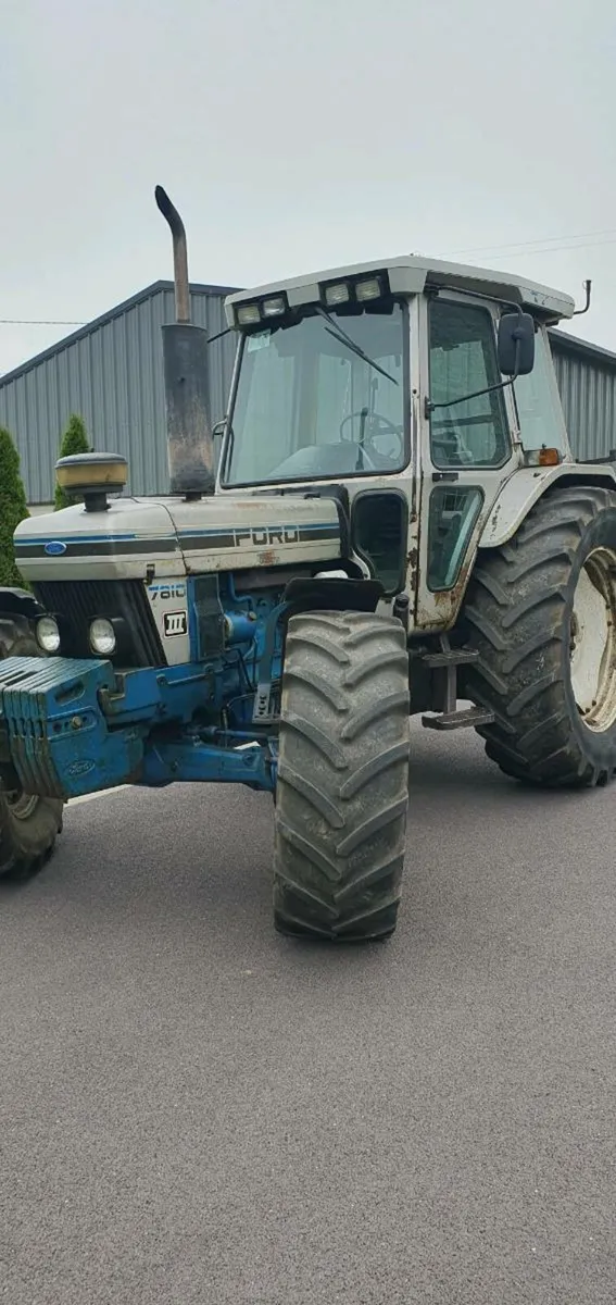 Ford 7810 Silver Jubilee - Image 2