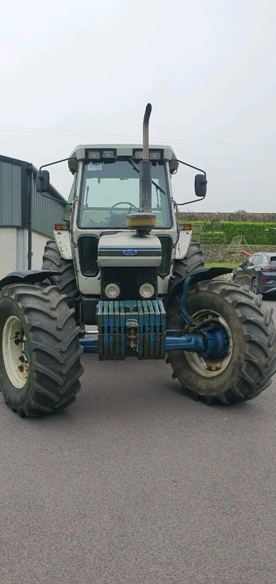 Ford 7810 Silver Jubilee - Image 3