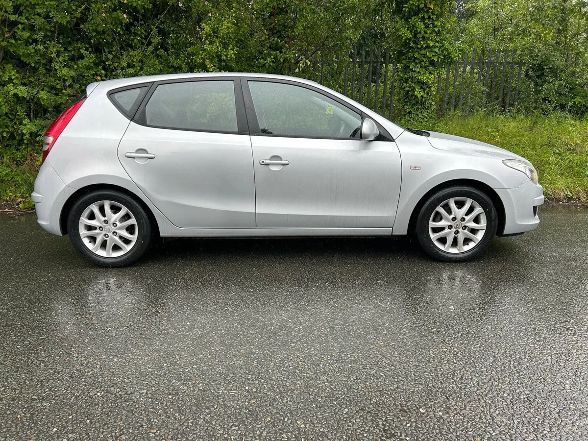2010 Hyundai I30 - Diesel - New NCT 03/2026 - Image 3