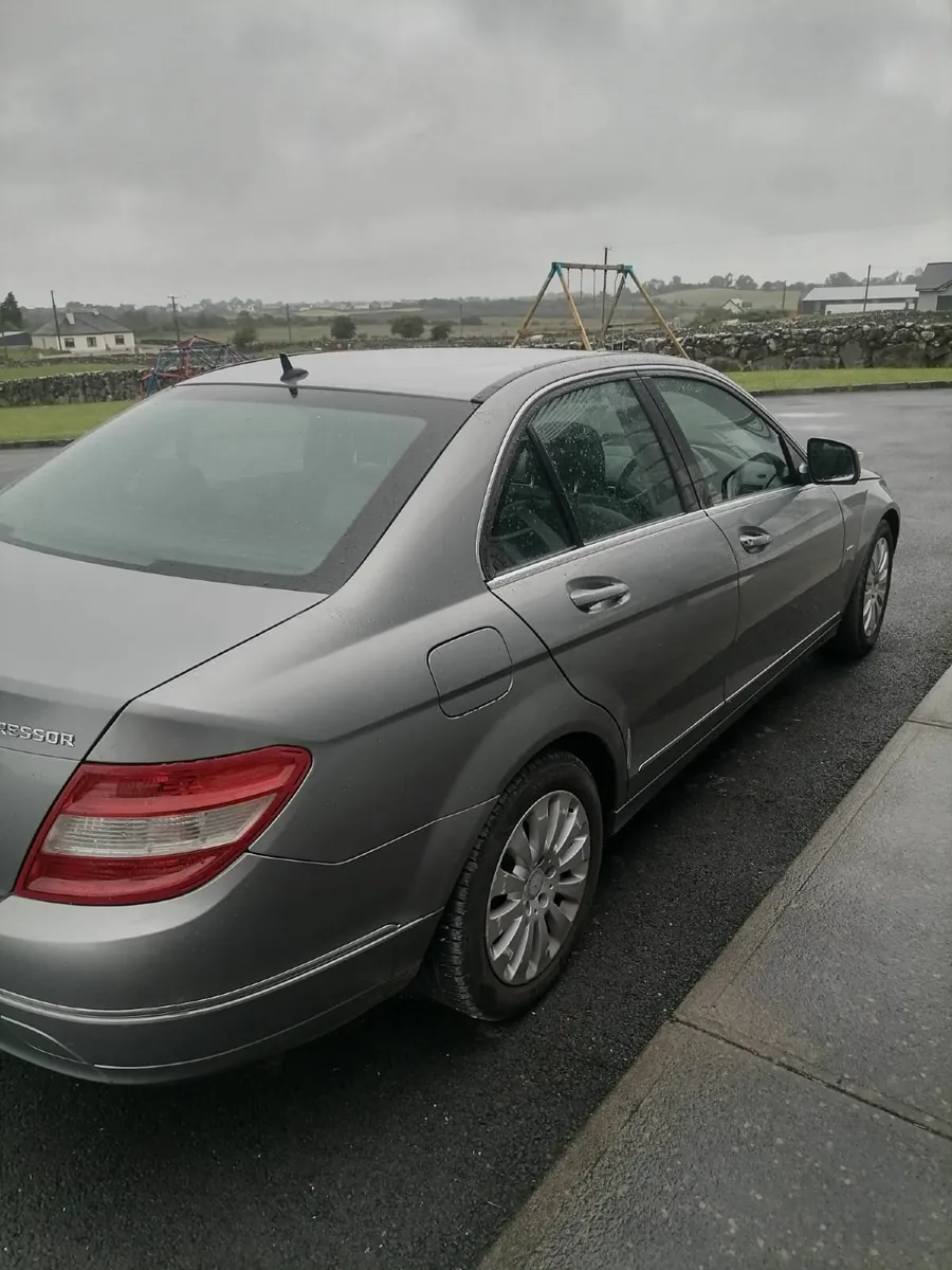 Mercedes-Benz C-Class 2009 - Image 1