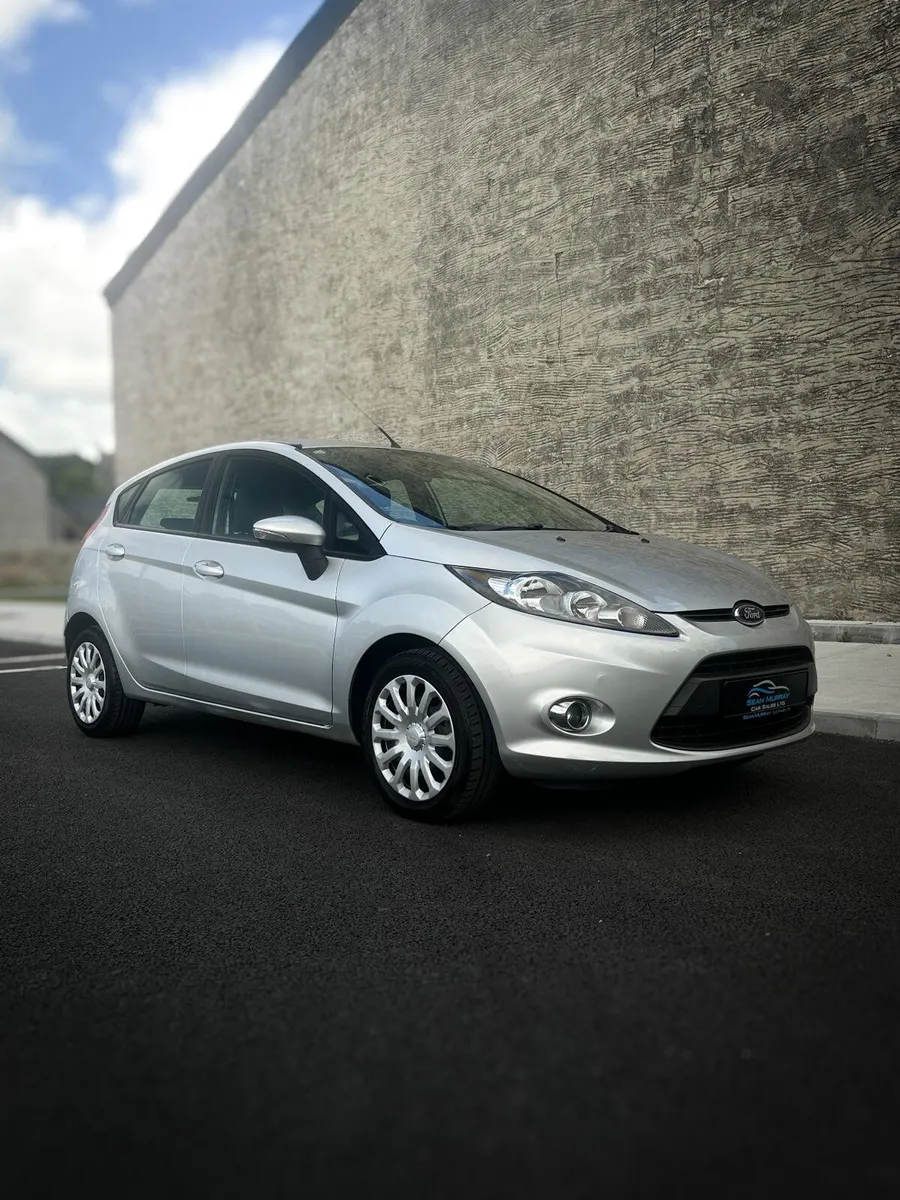 Ford Fiesta 2011 - Image 1