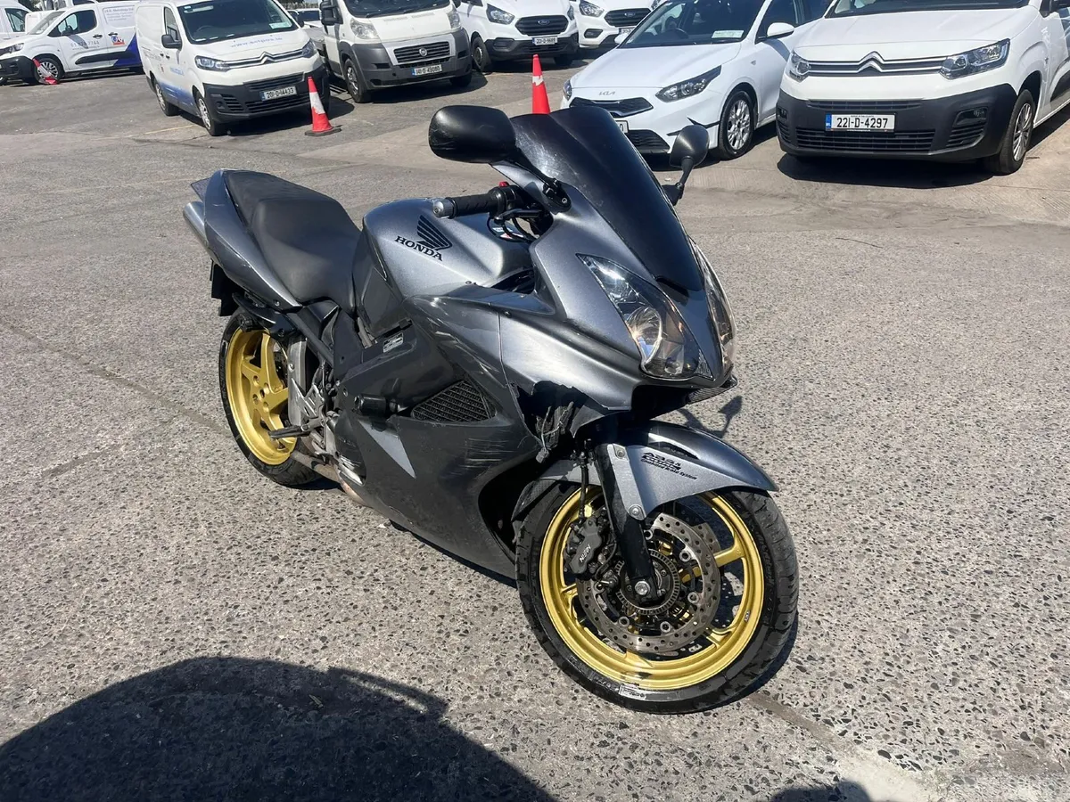 2011 Honda VFR800 - Image 1
