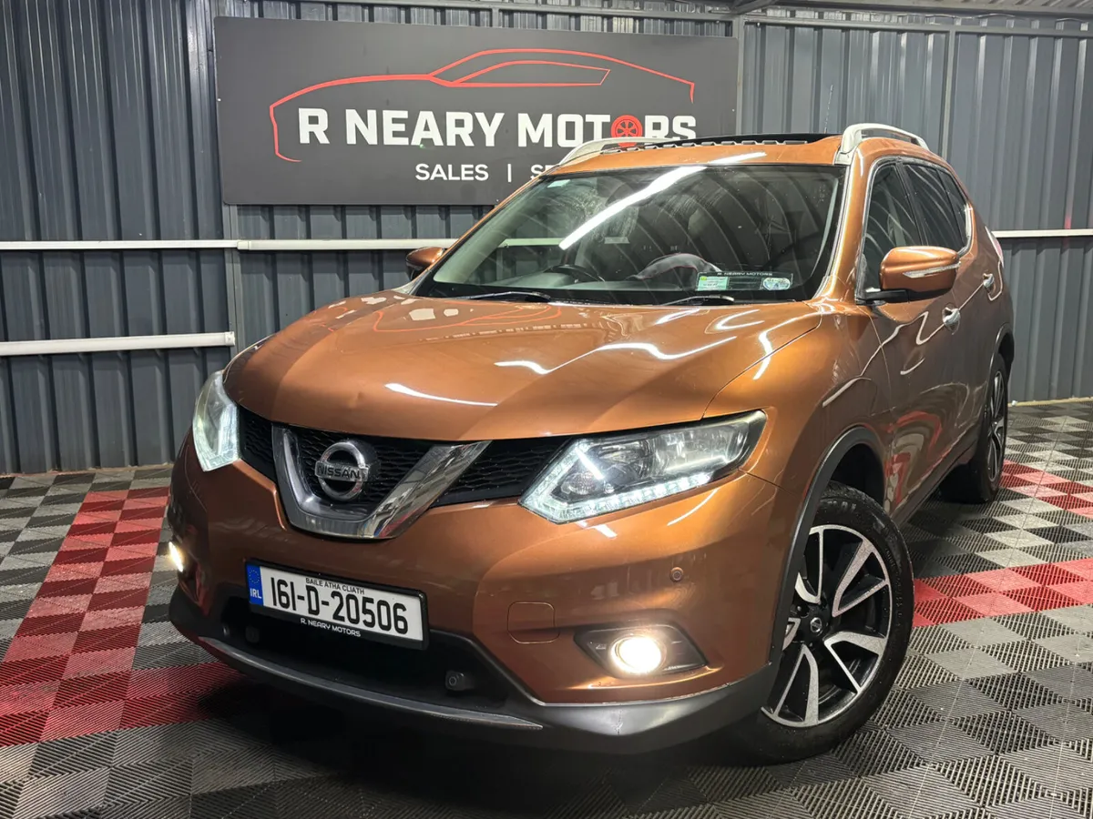 2016 Nissan X-Trail 1.6d SV 7 Seats Design Pack - Image 1