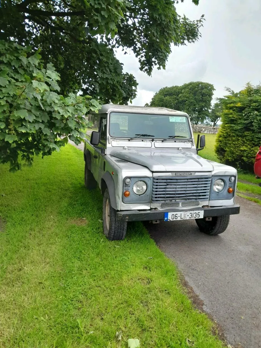 Landrover defender - Image 2