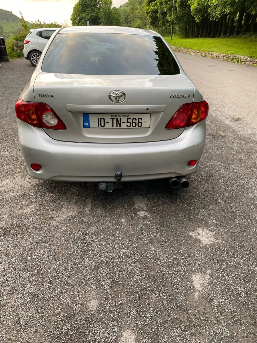 Car - Image 3