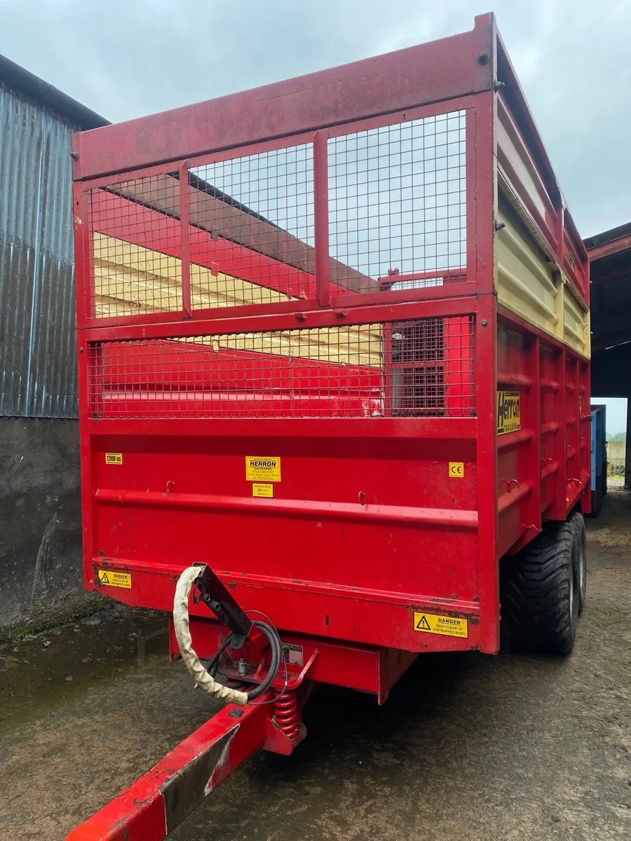 Herron silage trailer - Image 2