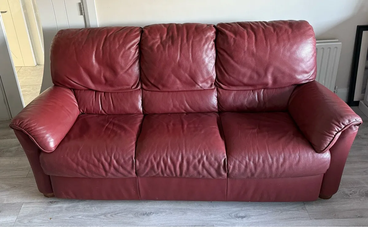 3 Seater Leather Couch - Image 2