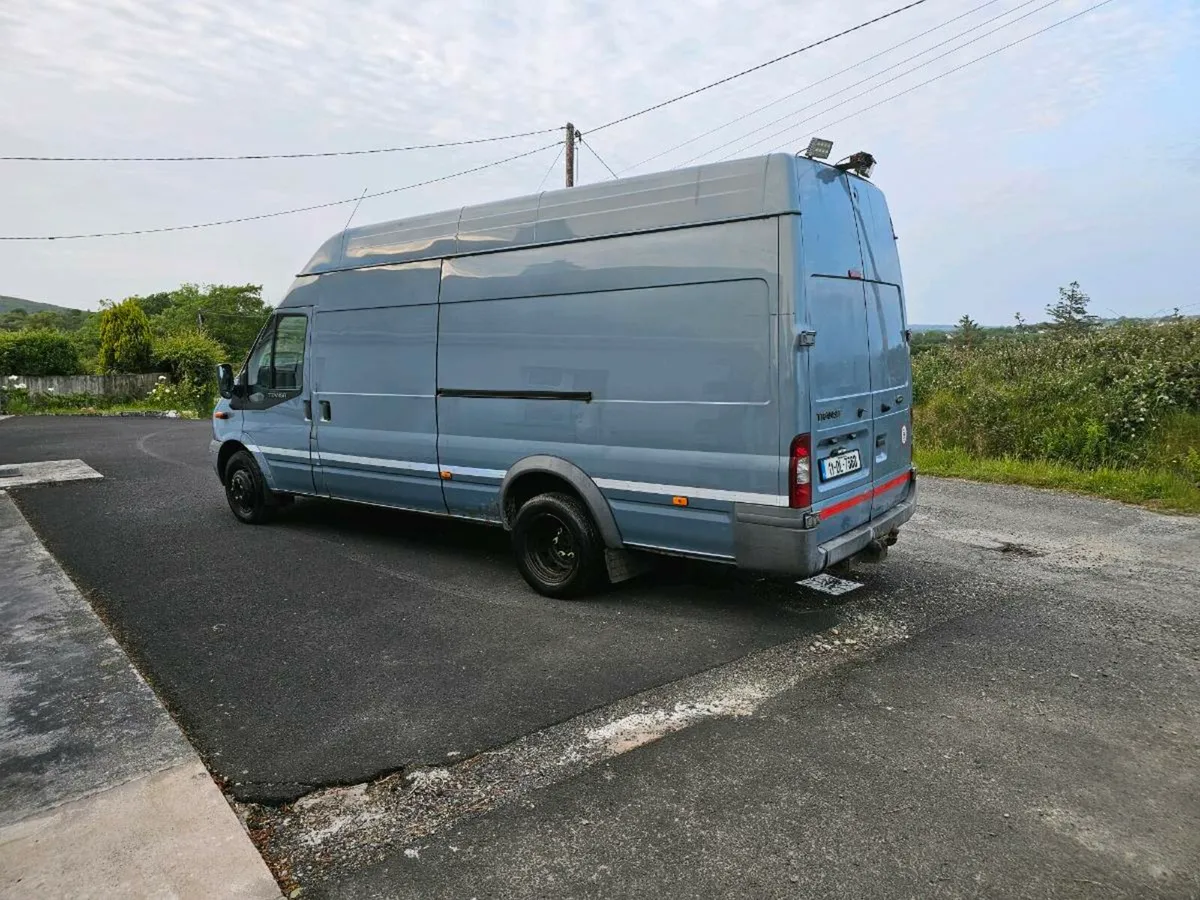 Transit 2.4 twin wheel Jumbo. - Image 4