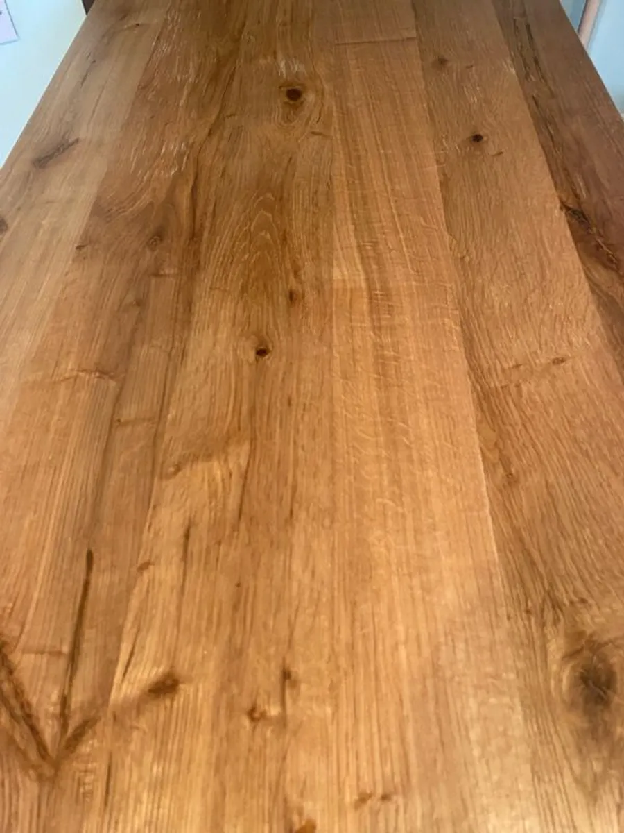 high table - Image 2