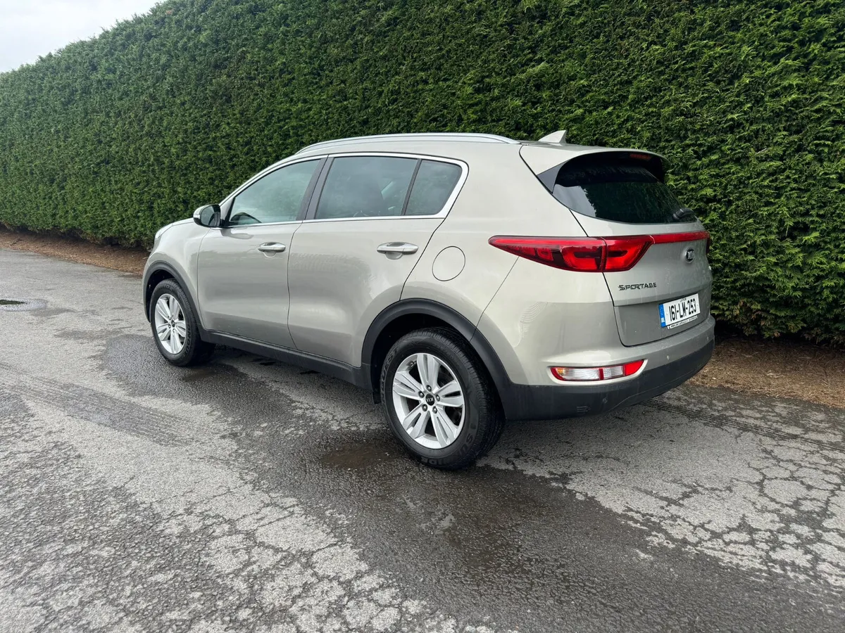 Sportage 2016 EX 1.7 Crdi FULLY SERVICED - Image 4