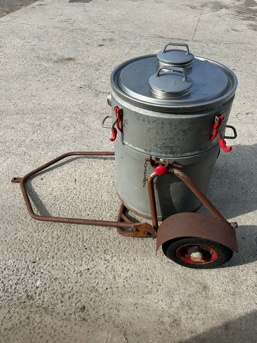 Stainless steel bulk tank - Image 3