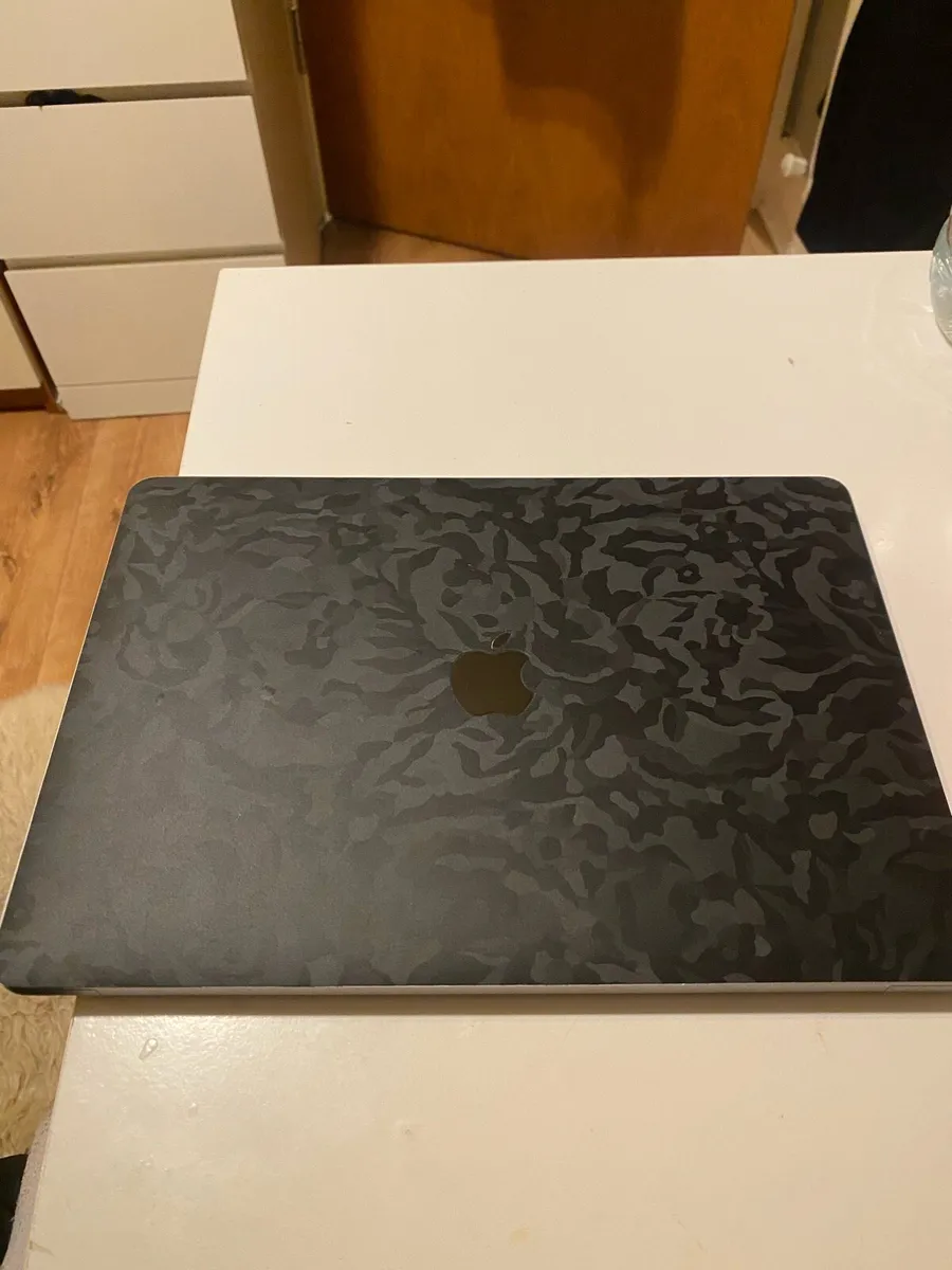 MacBook Pro 13” M1 16gb 1tb - Image 2