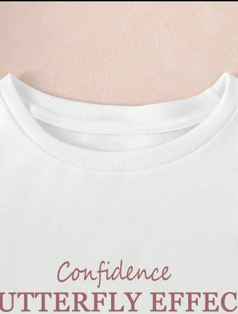 Butterfly & Letter Print Sweatshirt and Shorts Set - Image 3