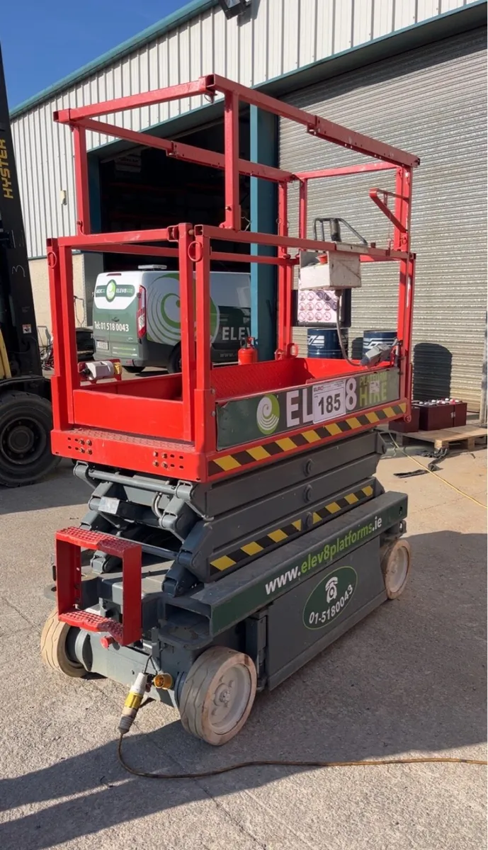Scissor lift