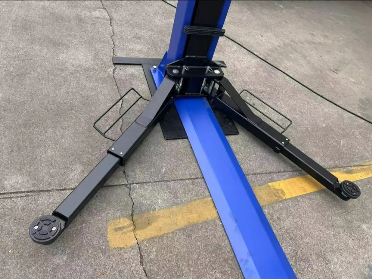 2 POST LIFT 4 TONNE - Image 3
