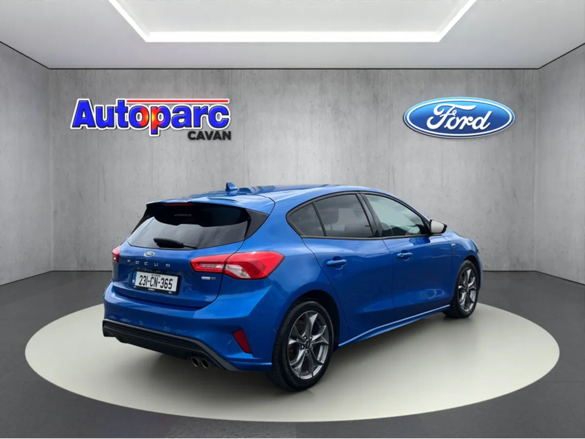Ford Focus ST-LINE EDITION 5DR 1.0T1 1.0T125 MHE - Image 4