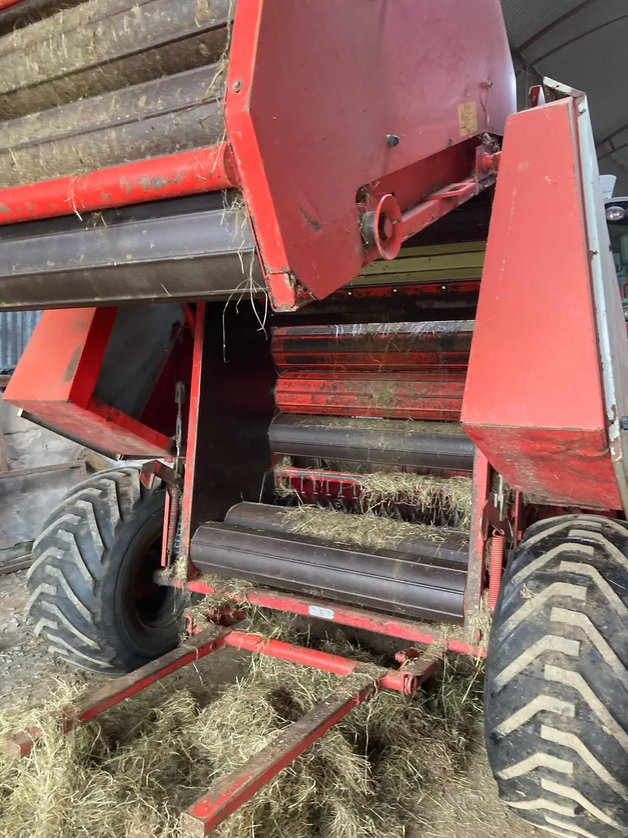 Round baler - Image 2