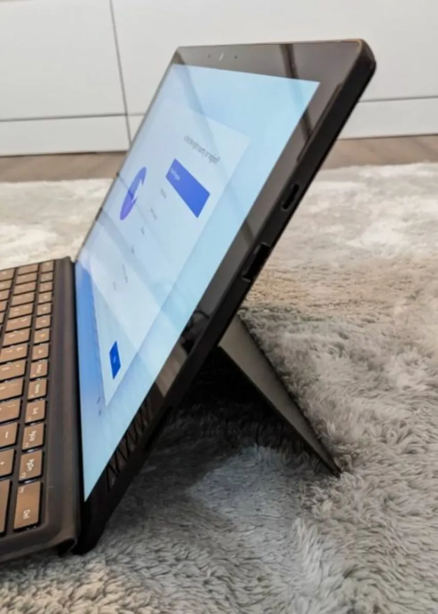 Microsoft Surface Pro 7 Black Win 11 i5 8GB 256GB - Image 4