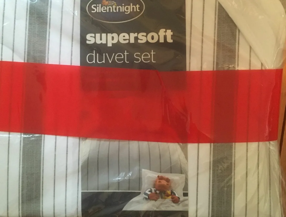Selection of BRAND NEW King Size Duvet Covers - Image 3