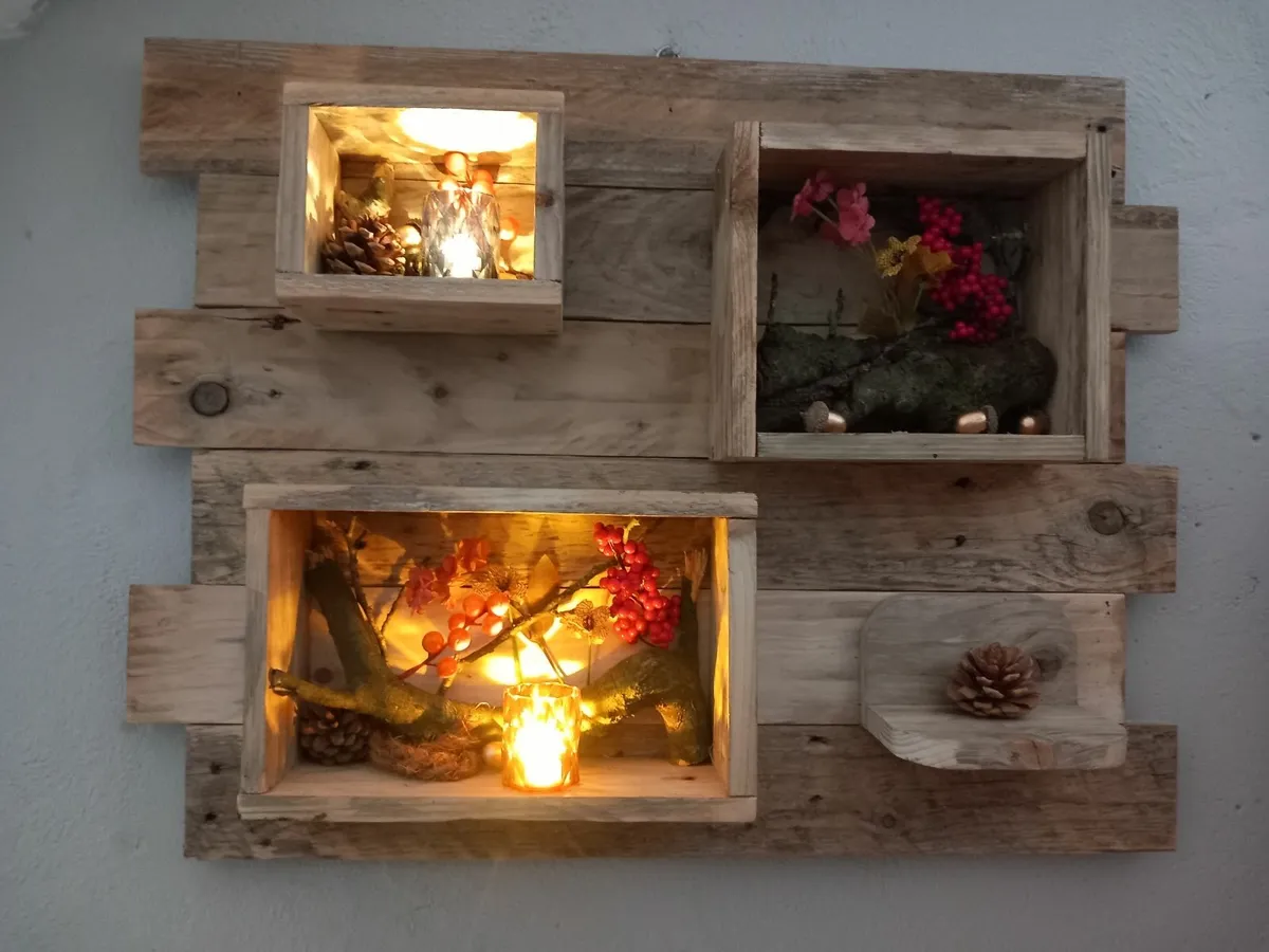 Wood decorations - Image 1