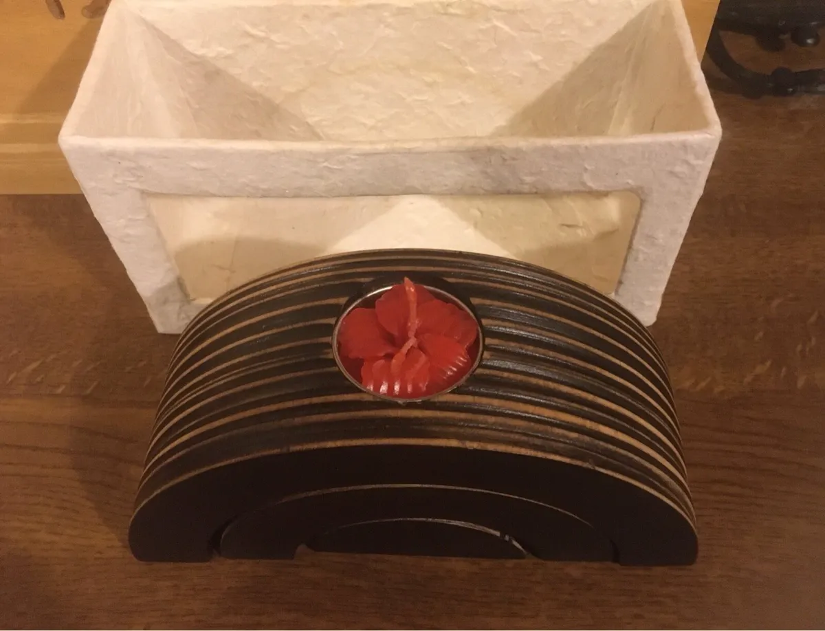 BRAND NEW Set of 3 Wooden Candle Holders in Box - Image 3