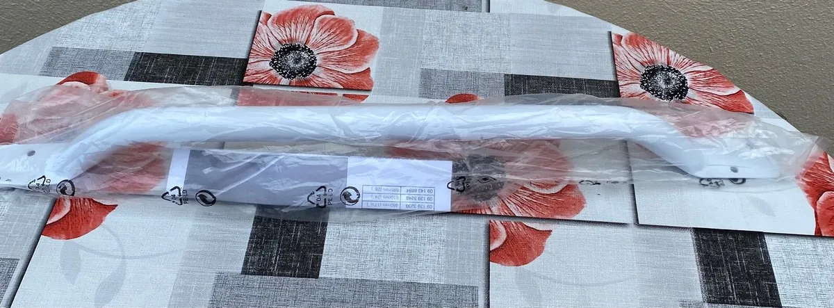 BRAND NEW Grab Rail - Image 1