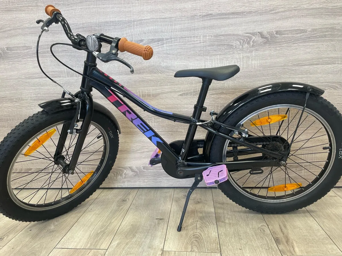 Trek precaliber mountain bike (like new) - Image 4