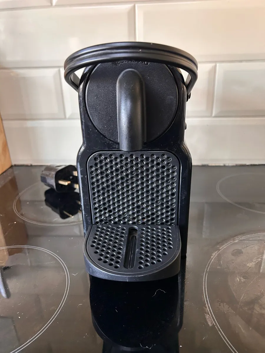 Nespresso Inissia EN80.B coffee maker - Image 4
