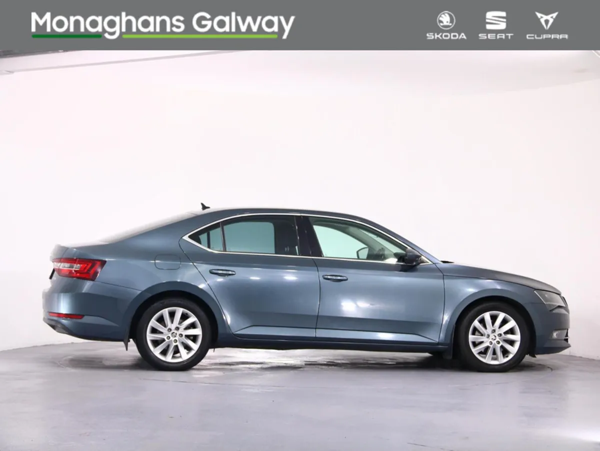 Skoda Superb STYLE 2.0 TDI 150HP DSG 4DR AUTO - Image 2