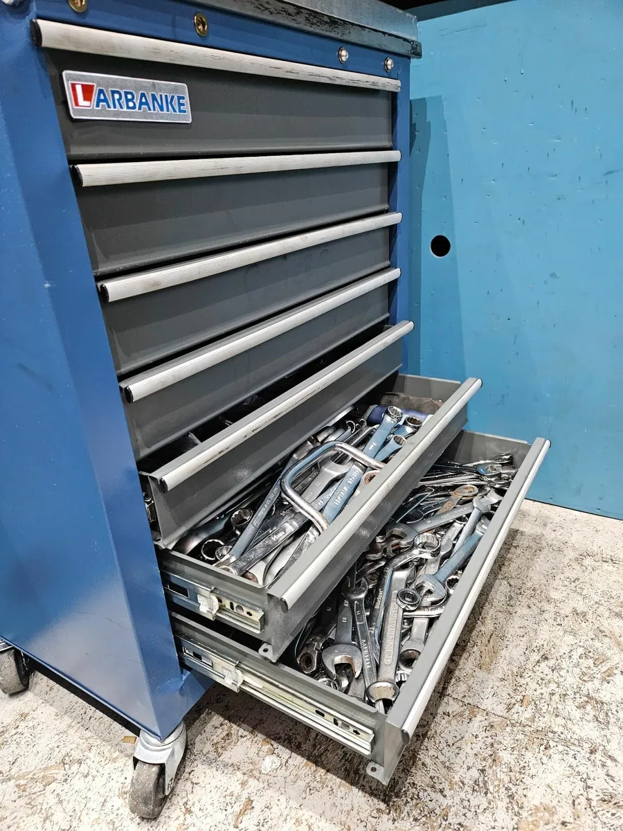 7 Drawer rolling tool cabinet - Image 2